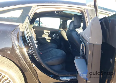 2023 Mercedes-Benz Eqs 580 4Matic z USA, uszkodzony, nr VIN W1KCG4EB1PA027809